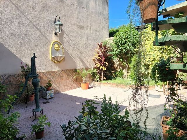 place photo 52