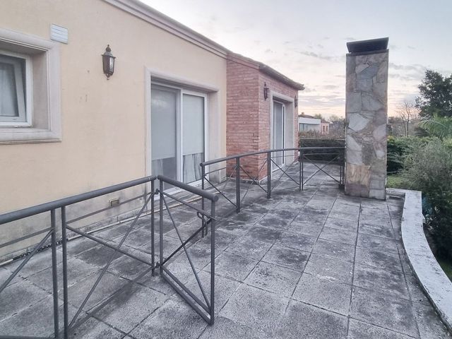 place photo 62