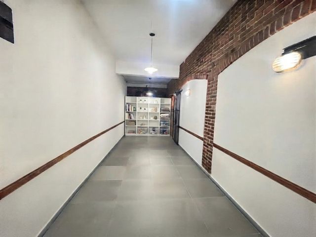 place photo 50