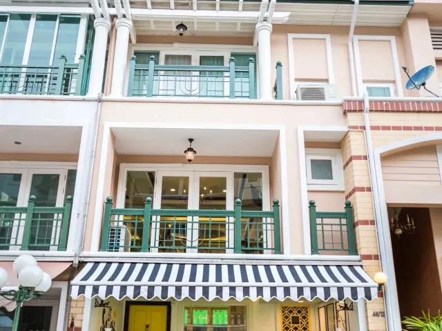 place photo 15