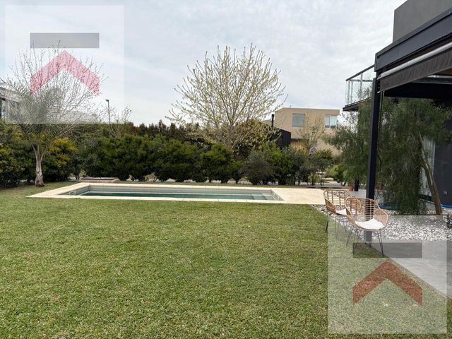 place photo 50