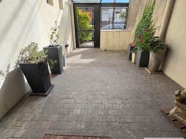 place photo 52