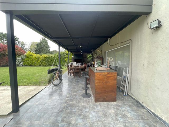 place photo 51