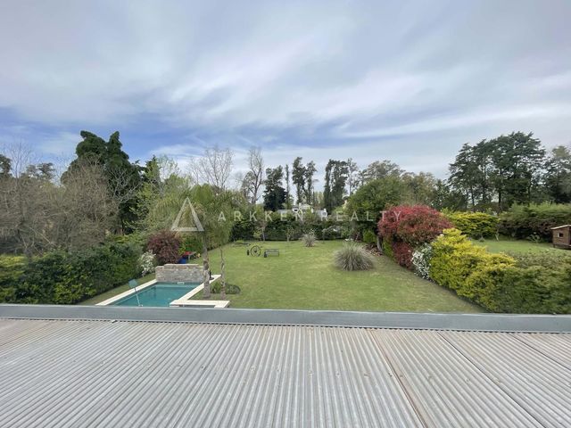 place photo 58
