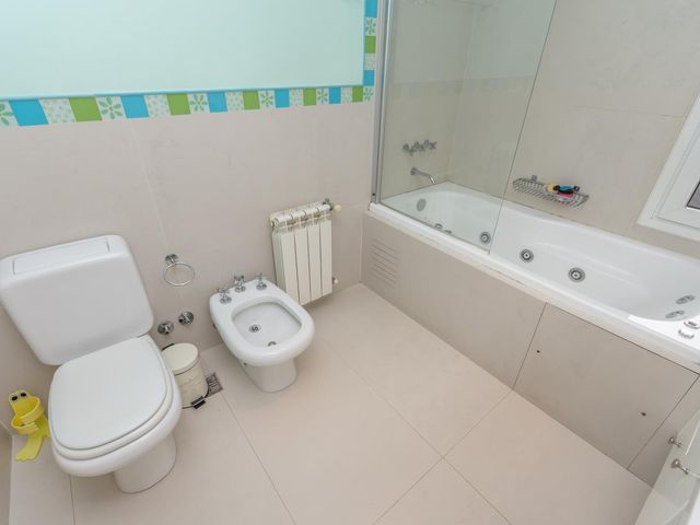 place photo 58