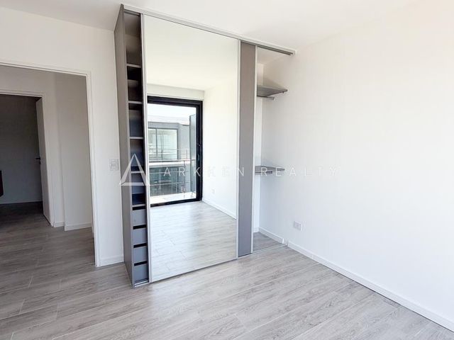 place photo 76