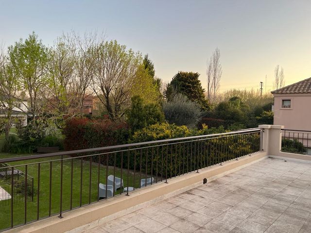 place photo 47