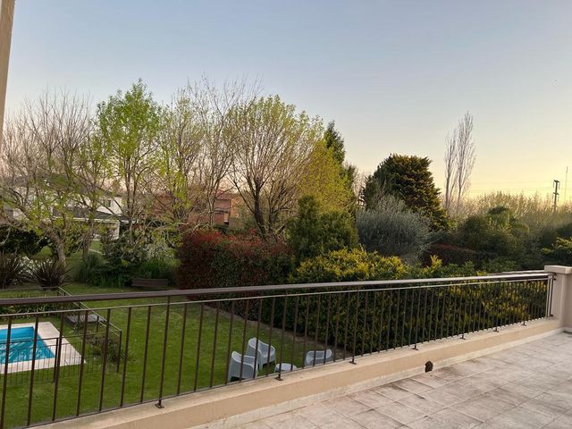 place photo 48