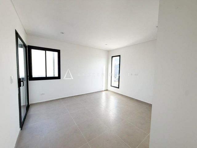 place photo 48