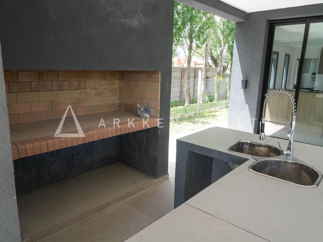 place photo 55