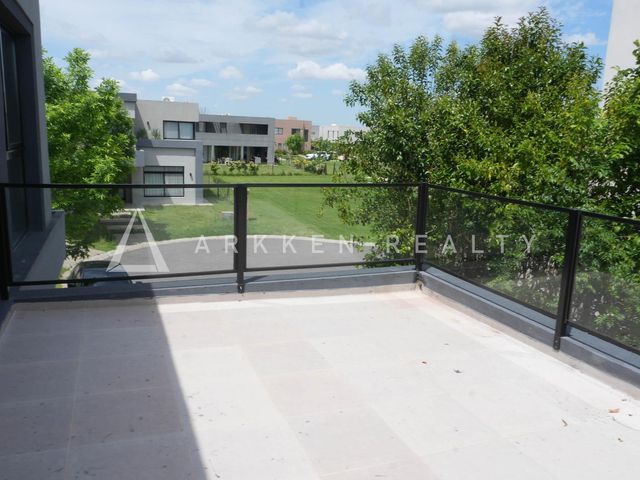 place photo 95