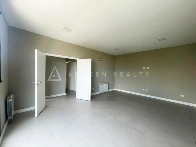 place photo 75