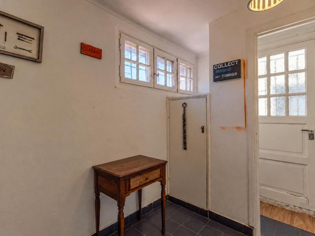 place photo 70