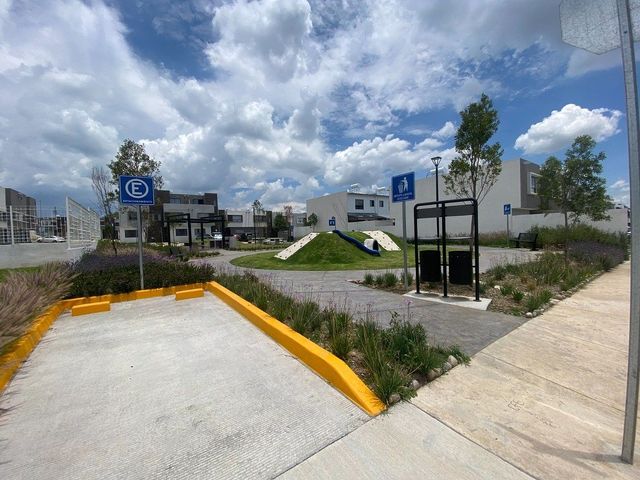 place photo 39