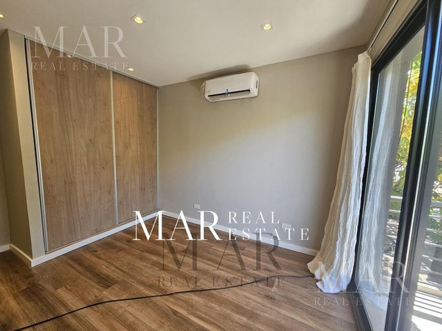 place photo 67