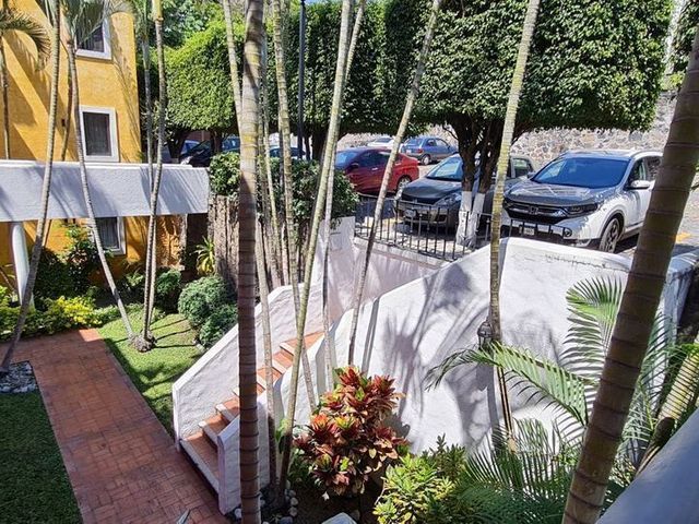 place photo 32