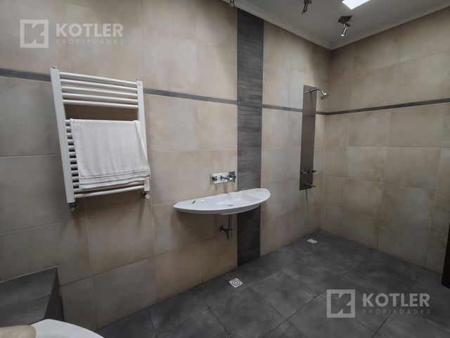 place photo 66