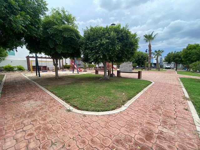 place photo 26