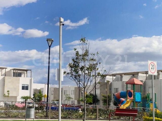 place photo 39