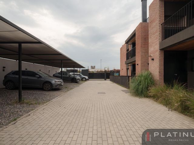 place photo 32