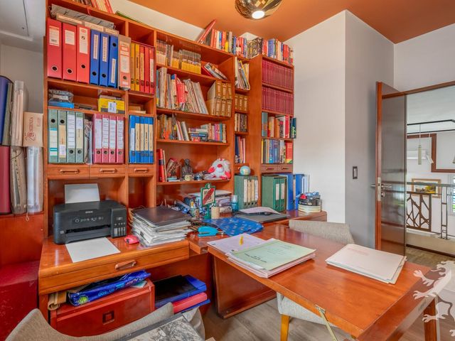 place photo 43