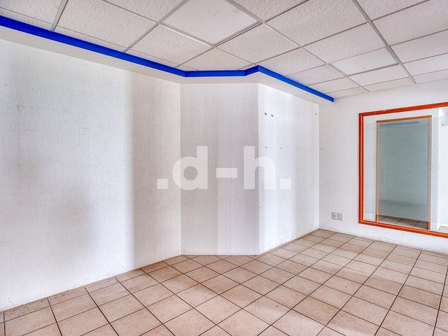 place photo 49
