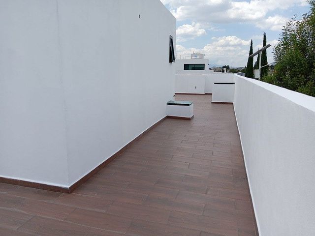 place photo 30