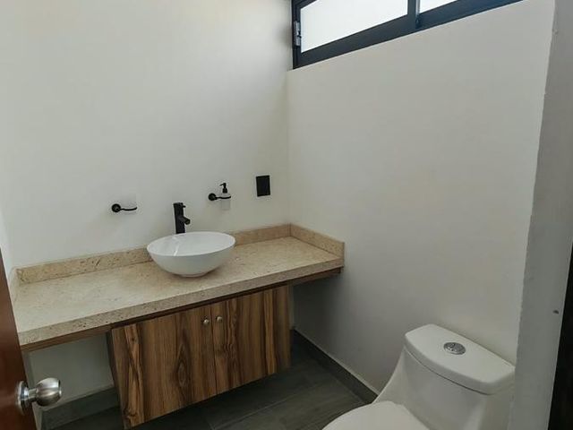 place photo 34