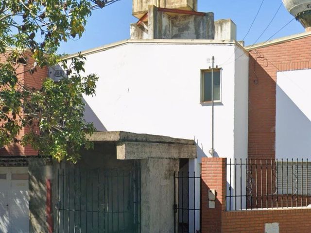Se Alquila casa a pasos del hospital Sayago