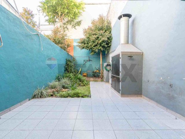 place photo 56