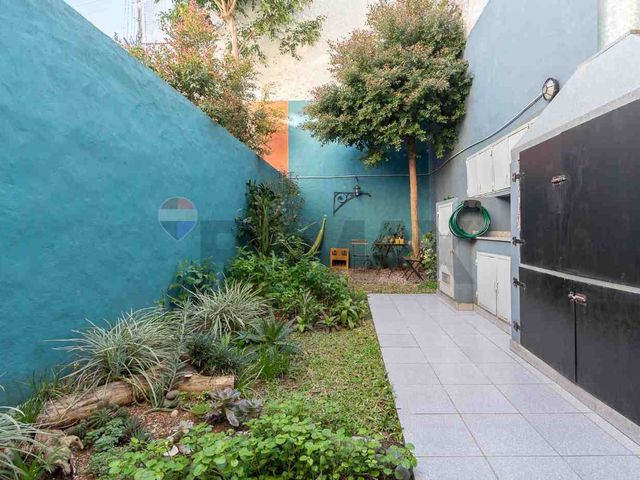 place photo 60