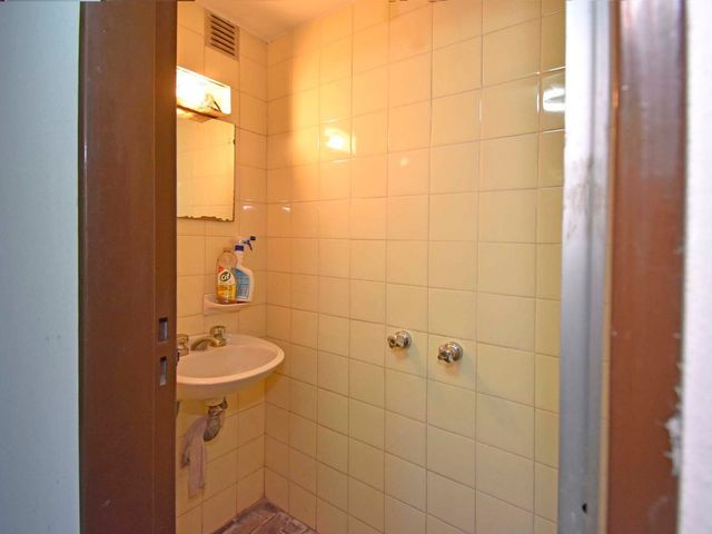 place photo 48