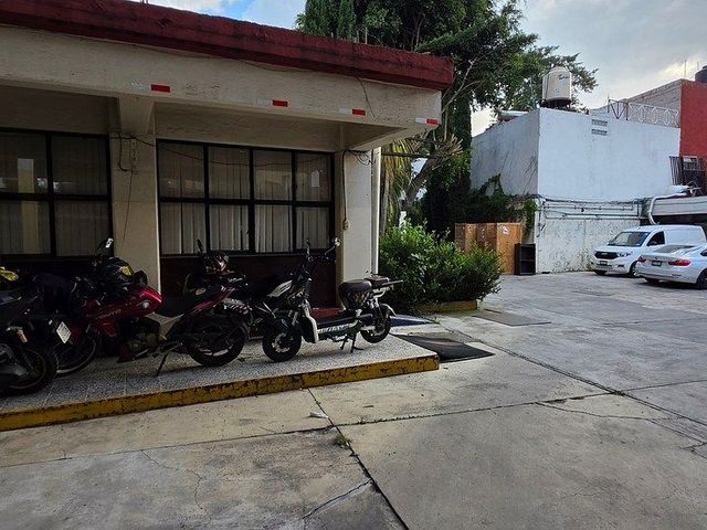 place photo 9
