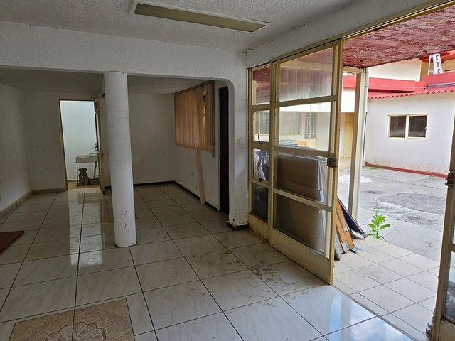 place photo 34