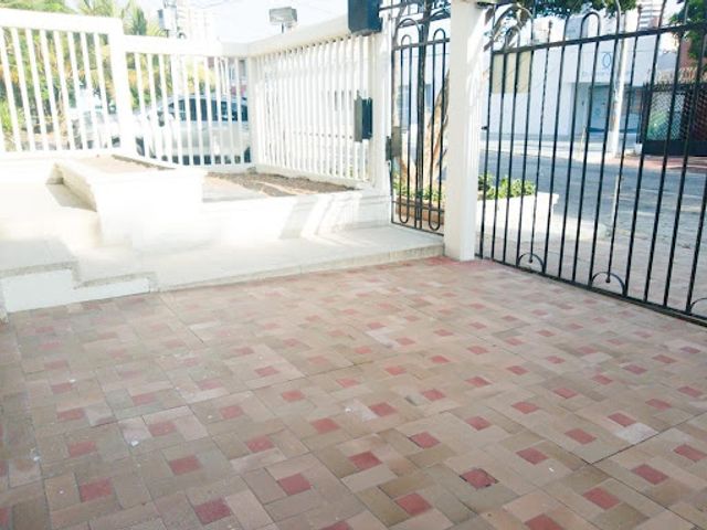 place photo 9