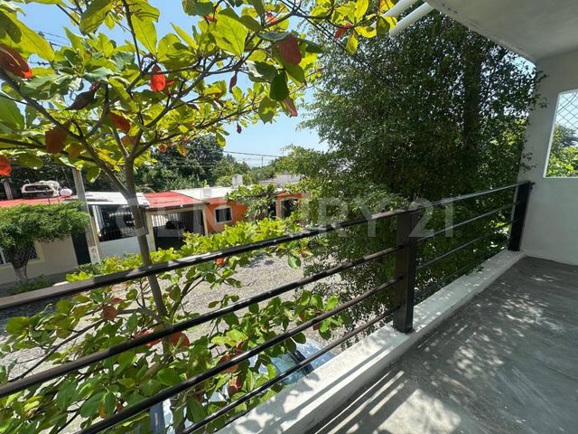 place photo 43