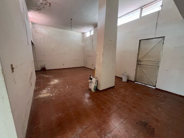 place photo 39