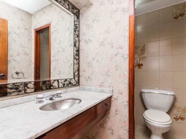 place photo 58