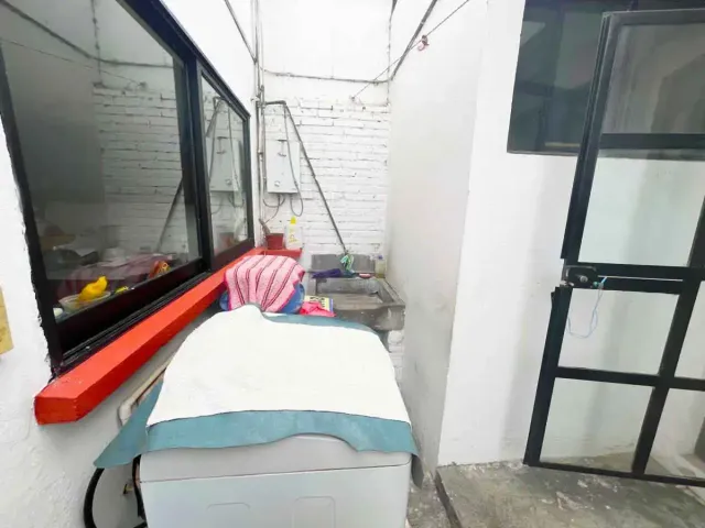 place photo 18