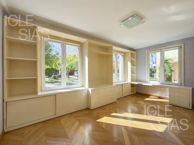 place photo 78
