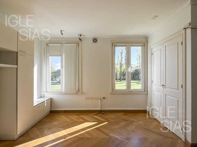 place photo 66