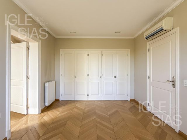place photo 95