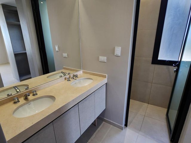 place photo 56