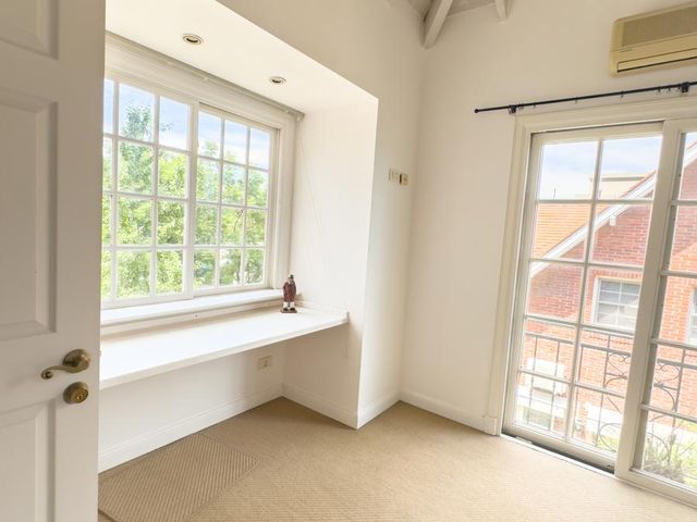 place photo 38