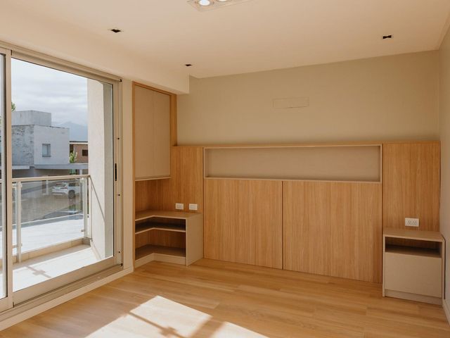 place photo 48