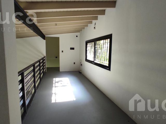 place photo 53