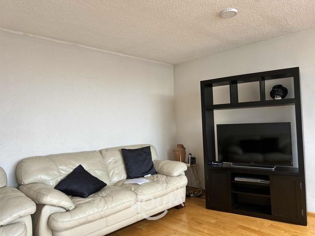 place photo 52