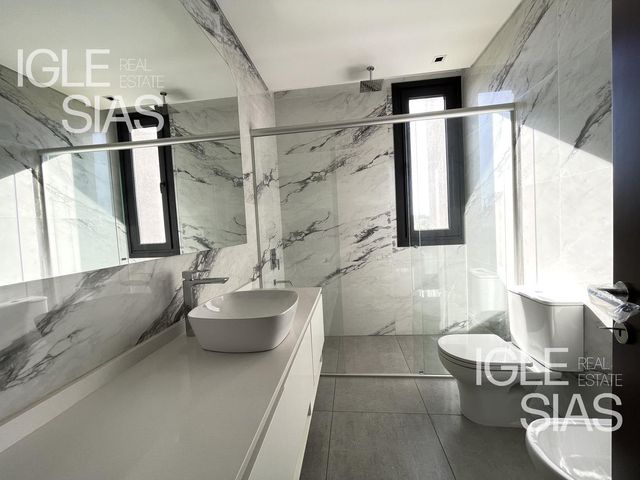 place photo 49