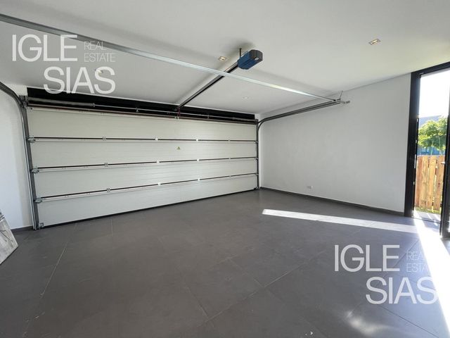 place photo 67