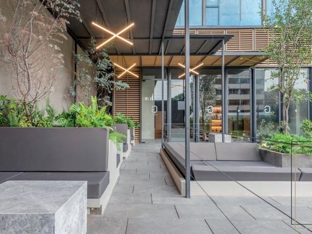 place photo 32